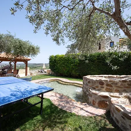 Villa Roupes Villa I, Family Villa, Fantastic Views, Private Pool Roupai